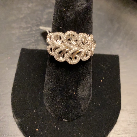 Simply Vera Vera Wang Diamond Ring 1/4 Carat - Picture 5 of 5